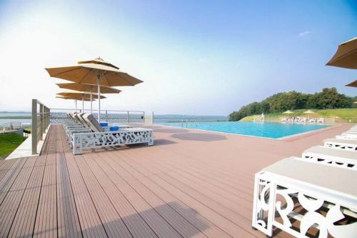 Outdoor seasonal pool